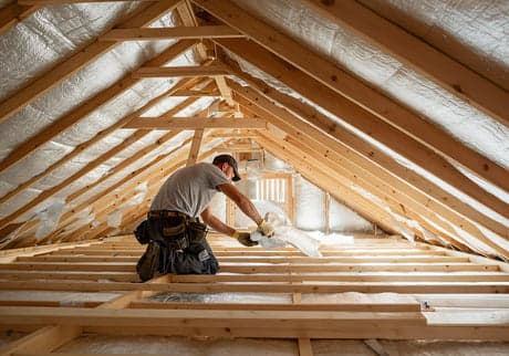 Travaux d'isolation avec des matériaux Femat